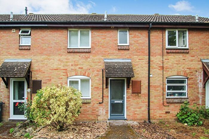 2 Bedroom Terraced House To Rent In Craddock Road, Canterbury, CT1