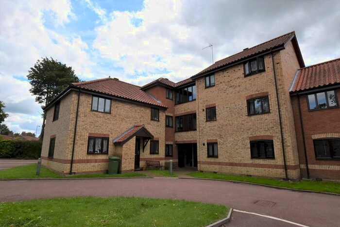 1 Bedroom Flat To Rent In Breckland Court, Pike Lane, Thetford, IP24