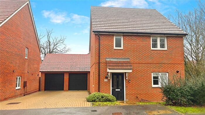 3 Bedroom Detached House For Sale In Copsewood, Wokingham, Berkshire, RG41