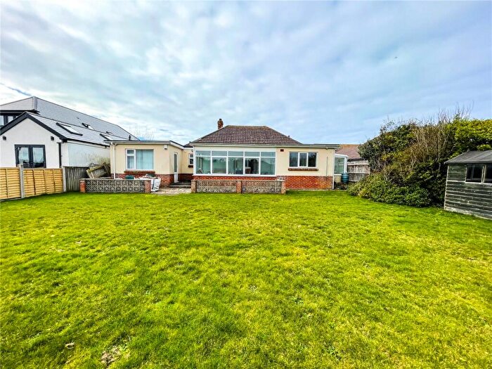 2 Bedroom Bungalow To Rent In Sea Road, Milford On Sea, Lymington, Hampshire, SO41