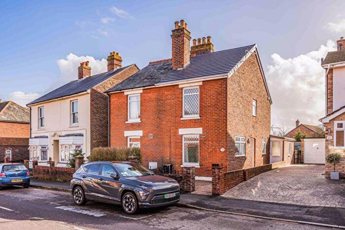 2 Bedroom Semi-Detached House For Sale In Victoria Road, Emsworth, PO10