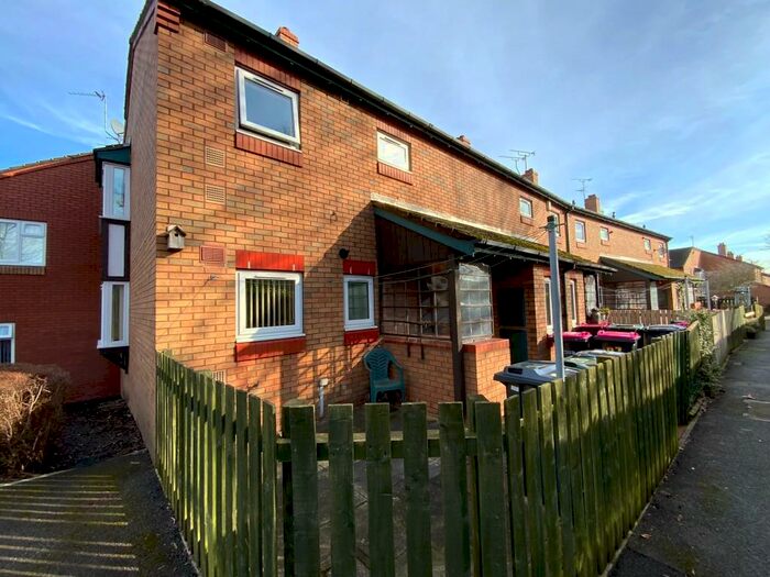 1 Bedroom Flat To Rent In Greenside, Rotherham, South Yorkshire, S61