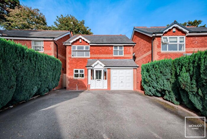 3 Bedroom Detached House For Sale In Parkfield Close, Birmingham, B15