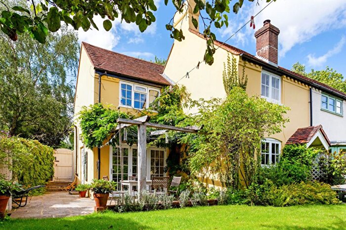 3 Bedroom Semi-Detached House For Sale In Halfway Bridge, Petworth, GU28