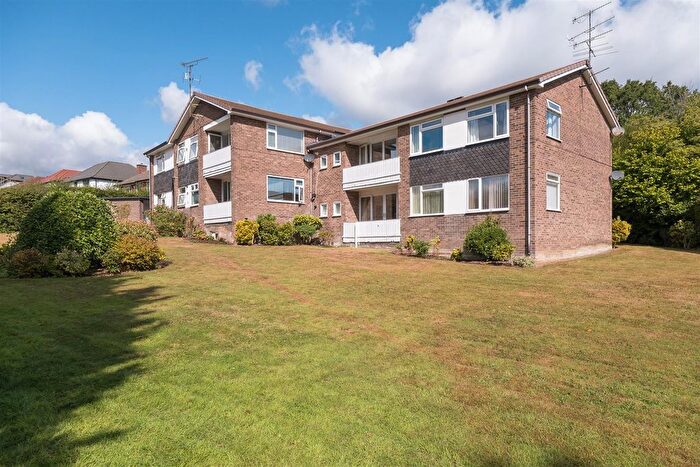 3 Bedroom Flat For Sale In Burlington Close, Dore, Sheffield, S17