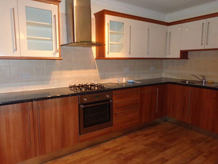 2 Bedroom Flat To Rent In Cranworth Place, Rotherham, S65