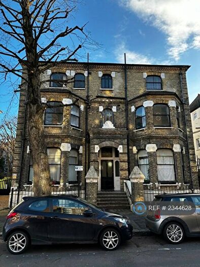 2 Bedroom Flat To Rent In Wilbury Road, Hove, BN3