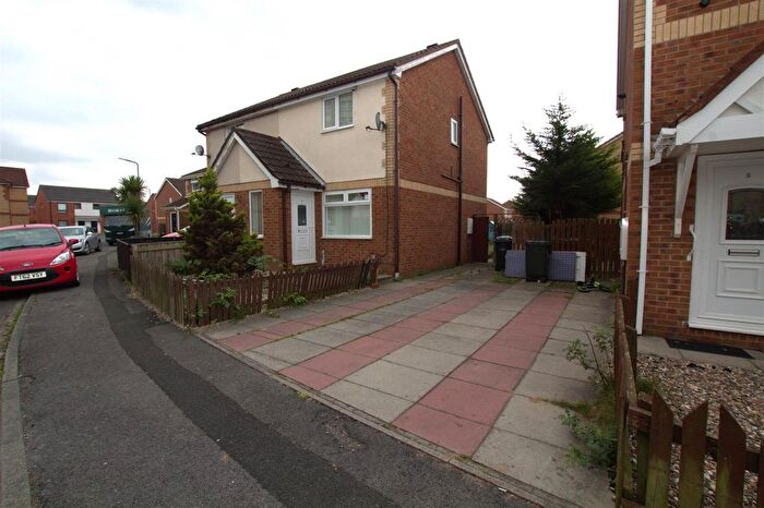 2 Bedroom Property To Rent In Netherfields Crescent, Middlesbrough, TS3