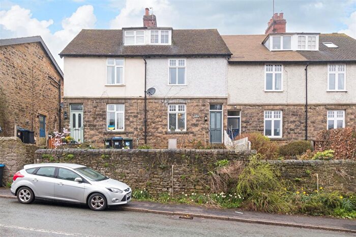3 Bedroom Terraced House For Sale In Woodland View, Grindleford, Hope Valley, S32