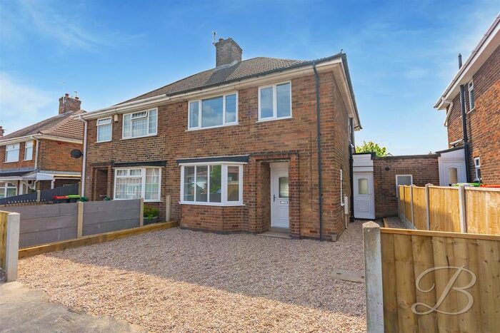 3 Bedroom Semi-Detached House To Rent In Priory Avenue, Kirkby-In-Ashfield, Nottingham, NG17