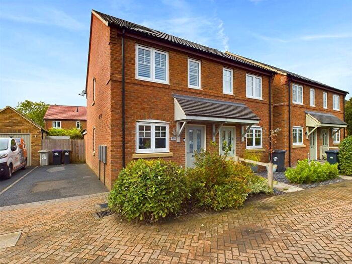 2 Bedroom Semi-Detached House For Sale In Bridgeways, Alford, LN13