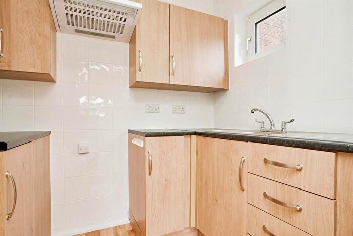 1 Bedroom Retirement Property To Rent In Cliff Court, Currie Road, Lake, Sandown, PO36