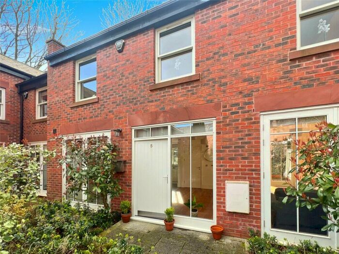 3 Bedroom Garage / Parking To Rent In Smithy Mews, Liverpool, Merseyside, L25