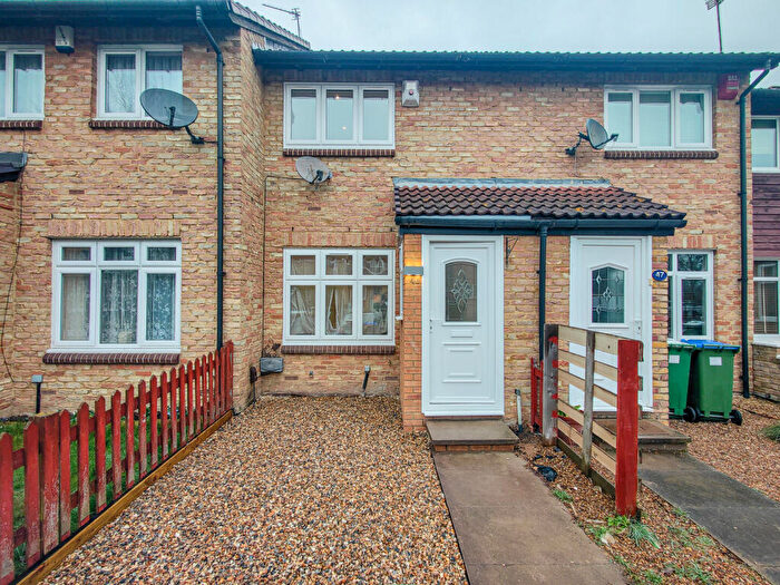 2 Bedroom House To Rent In Haldane Road, Thamesmead, London, SE28
