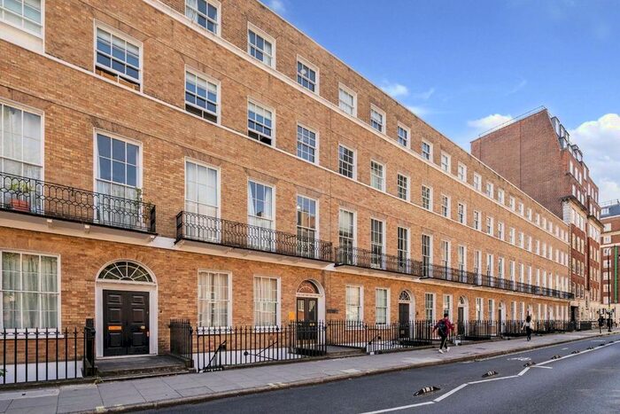 2 Bedroom Flat To Rent In Tavistock Place, London, WC1H