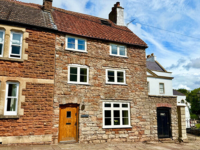 3 Bedroom Semi-Detached House For Sale In Chew Magna, Bristol, BS40