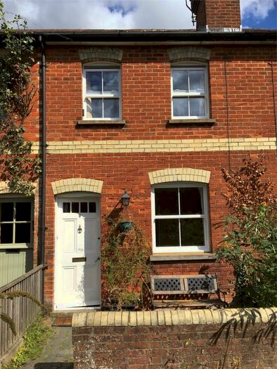 3 Bedroom Terraced House To Rent In Victoria Road, Farnham, Surrey, GU9