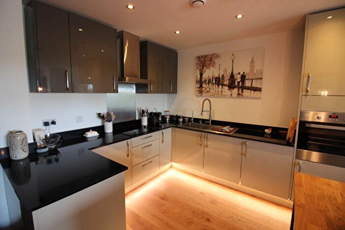 1 Bedroom Apartment For Sale In East Station Road, Fletton Quays, Peterborough, PE2