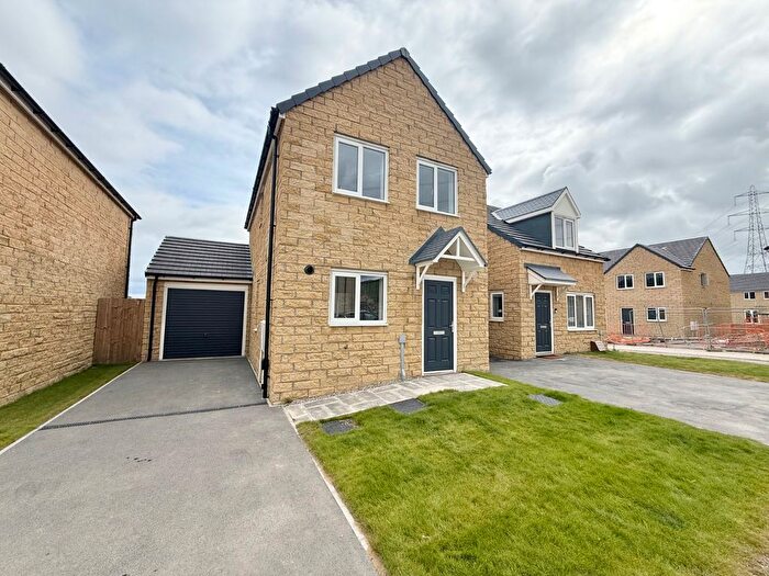 3 Bedroom Semi-Detached House To Rent In Charlotte Bronte Way, Thornton, Bradford, West Yorkshire, BD13
