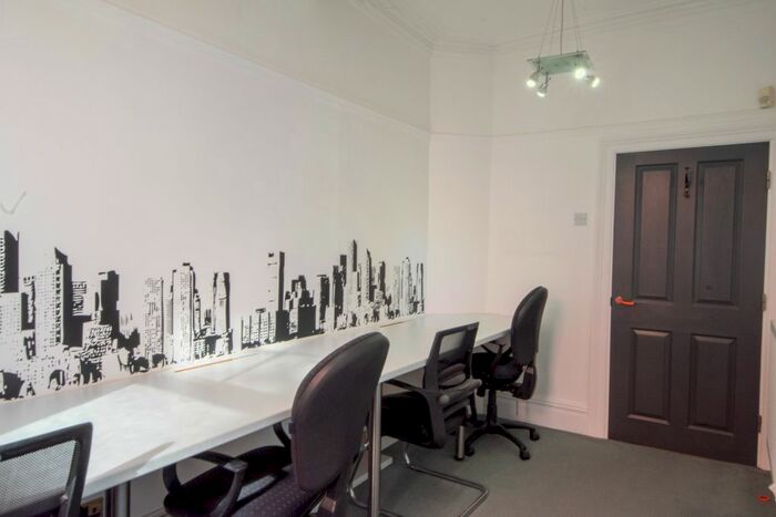 Town House To Rent In Terrace Road, Aberystwyth, SY23