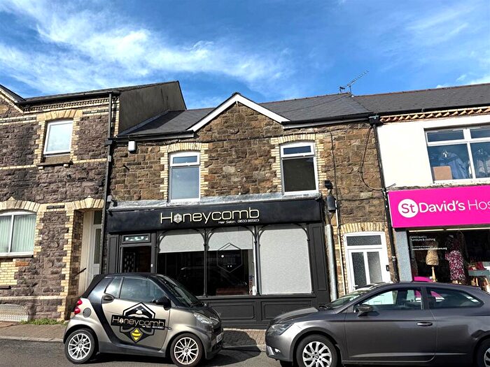2 Bedroom Flat To Rent In Commercial Street, Cwmbran, NP44