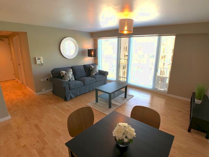 1 Bedroom Apartment To Rent In Saxton, The Avenue, LS9