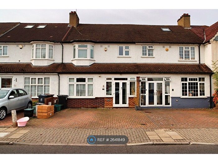 3 Bedroom Terraced House To Rent In Ashleigh Road, London, SE20