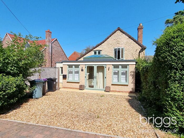 2 Bedroom Cottage For Sale In Frognall, Nr Deeping St James, Market Deeping, PE6