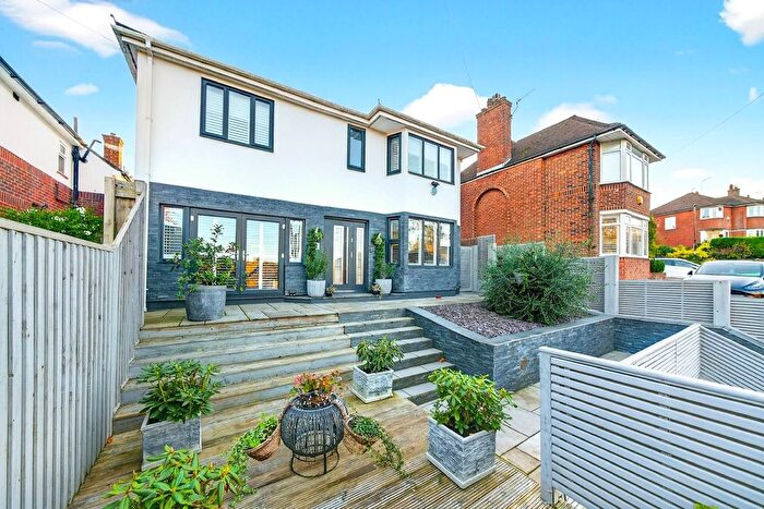 4 Bedroom Detached House For Sale In Mitchley Avenue, Purley, CR8