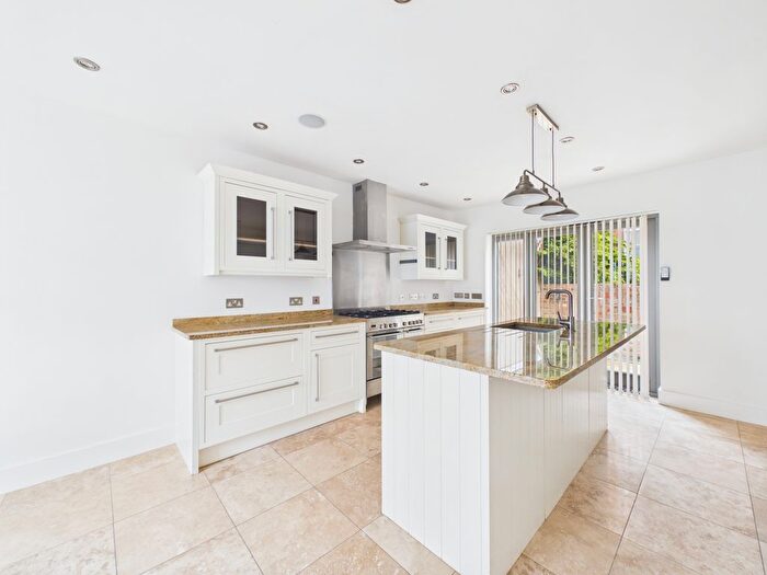 3 Bedroom End Terrace House To Rent In Rodney Road, Cheltenham, GL50