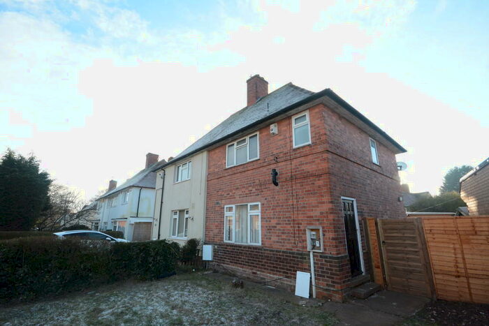 3 Bedroom Semi-Detached House To Rent In Hilcot Drive, Nottingham, NG8