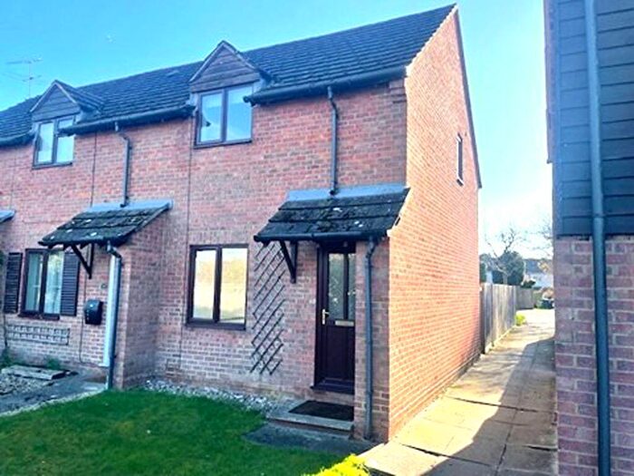 2 Bedroom End Of Terrace House For Sale In Frank Lunnon Close, Bourne End, SL8