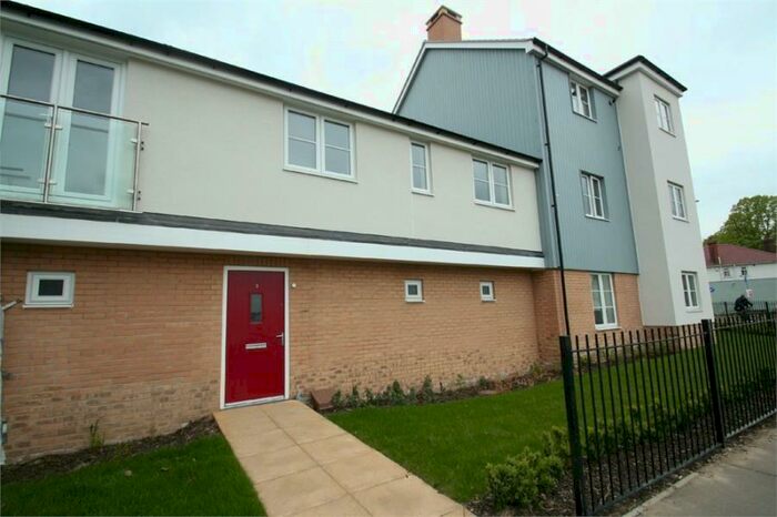 2 Bedroom Flat To Rent In Goojerat Road, Colchester, CO2