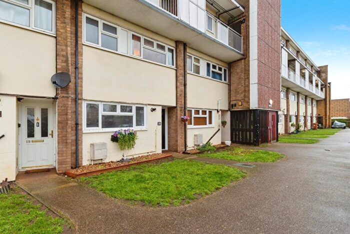 3 Bedroom House For Sale In Western Way, Letchworth Garden City, SG6