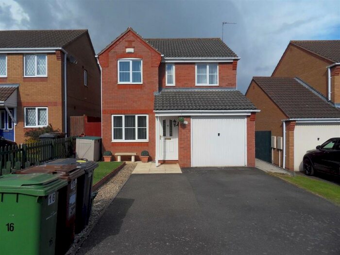 3 Bedroom Detached House To Rent In Wentin Close, Corby, NN18