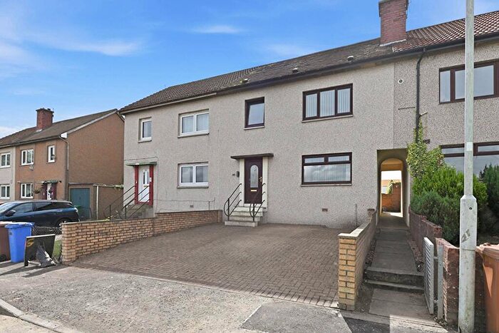 3 Bedroom Semi-Detached House For Sale In Carden Avenue, Cardenden, Lochgelly, KY5