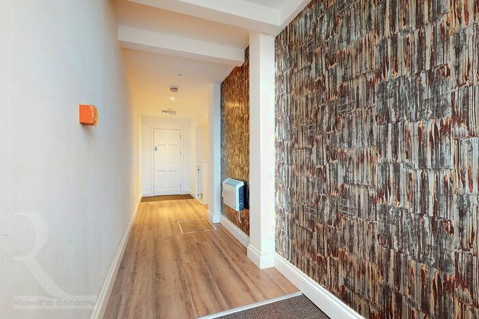 2 Bedroom Flat To Rent In Queens Av, Muswell Hill, N10