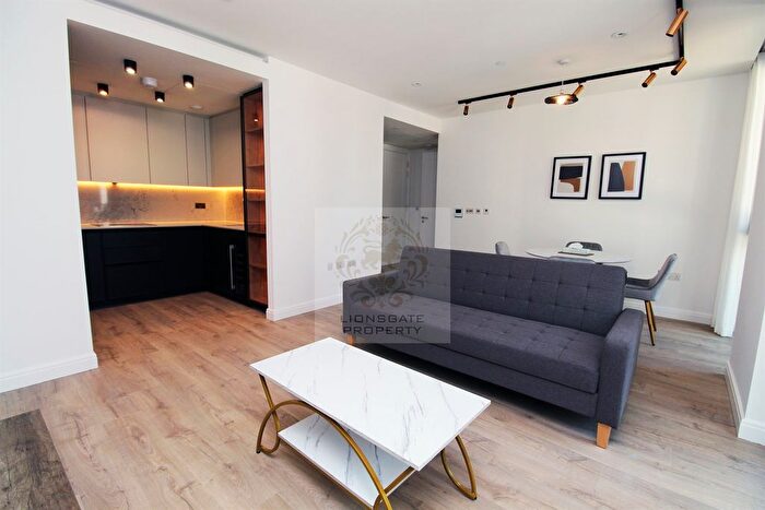 1 Bedroom Flat To Rent In Bollinder Place, London, EC1V