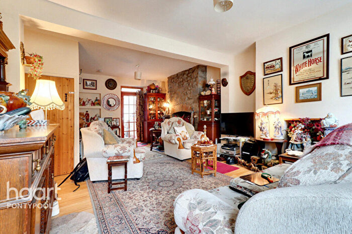 2 Bedroom Terraced House For Sale In Park Street, Pontypool, NP4
