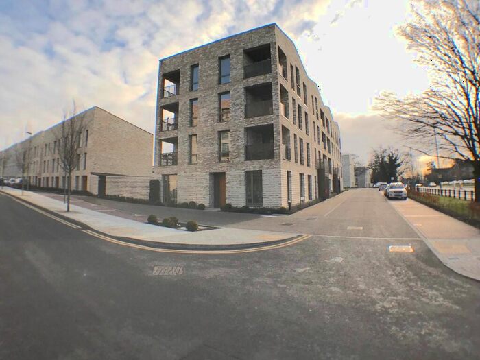 2 Bedroom Flat To Rent In Flat, Colliford Court, Farnsworth Drive, Edgware, HA8