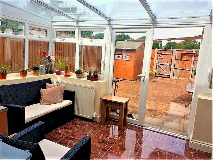 3 Bedroom House To Rent In Rayleigh Road, Palmers Green, London, N13