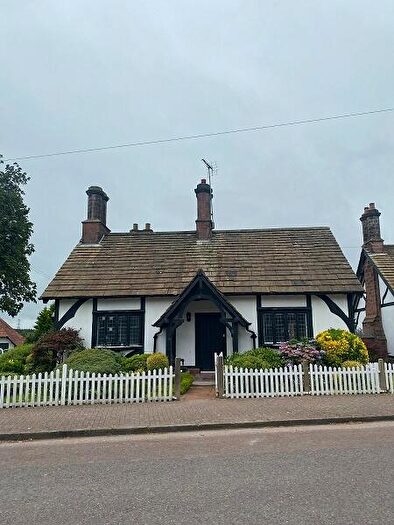 2 Bedroom Bungalow To Rent In Raby Road, Thornton Hough, Wirral, Merseyside, CH63