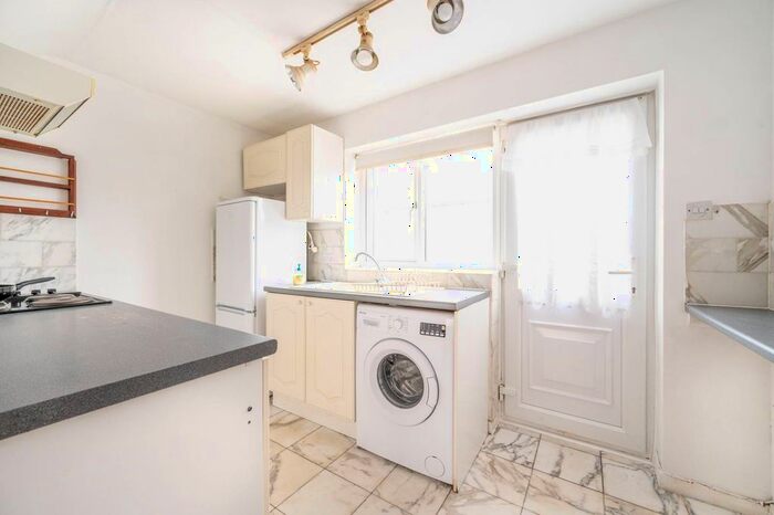 1 Bedroom Flat To Rent In Stratford, Stratford, London, E15