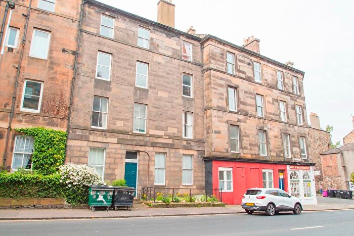 2 Bedroom Flat To Rent In Dalkeith Road, Edinburgh, EH16