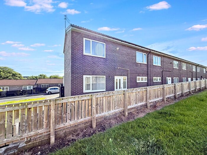 3 Bedroom End Of Terrace House For Sale In Tamar Close, Peterlee, SR8