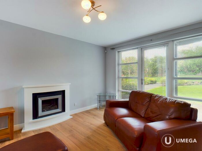 2 Bedroom Flat To Rent In Meggetland View, Craiglockhart, Edinburgh, EH14