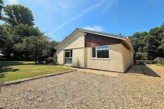 3 Bedroom Detached House To Rent In Yealmpton, Devon, PL8