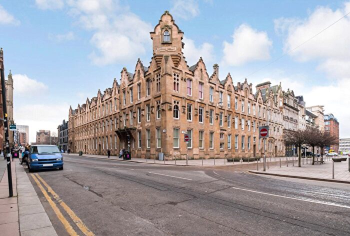 1 Bedroom Property To Rent In Ingram Street, Glasgow, G1
