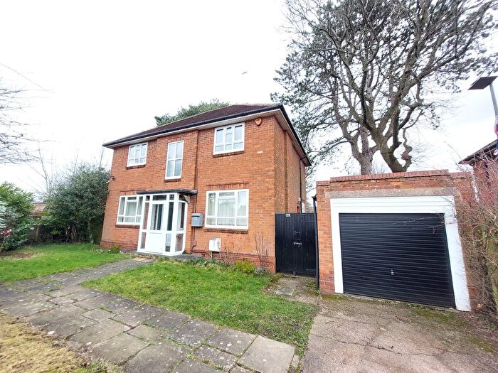 5 Bedroom Detached House To Rent In Marston Road, Birmingham, B29