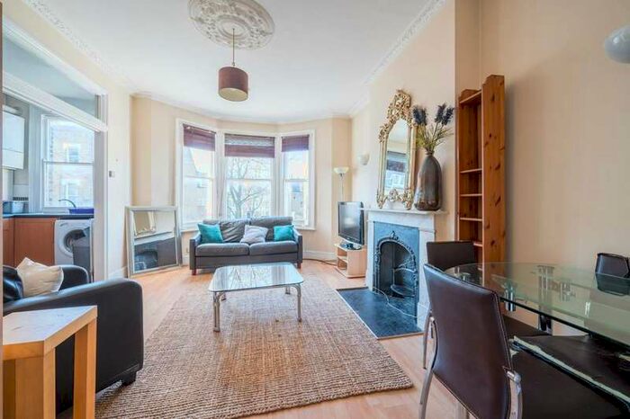 2 Bedroom Flat To Rent In Brailsford Road, Brixton, SW2